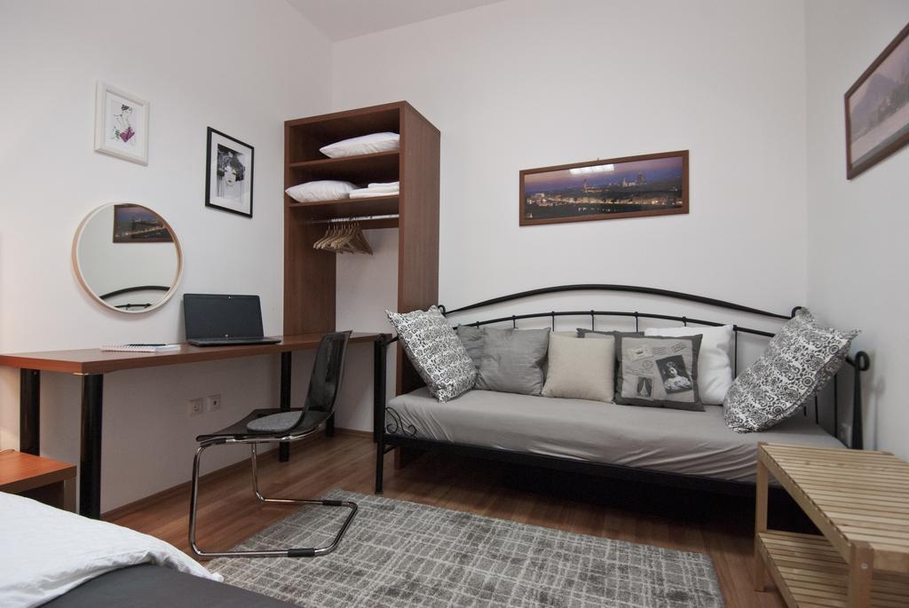 City Lights Apartment Zagabria Esterno foto